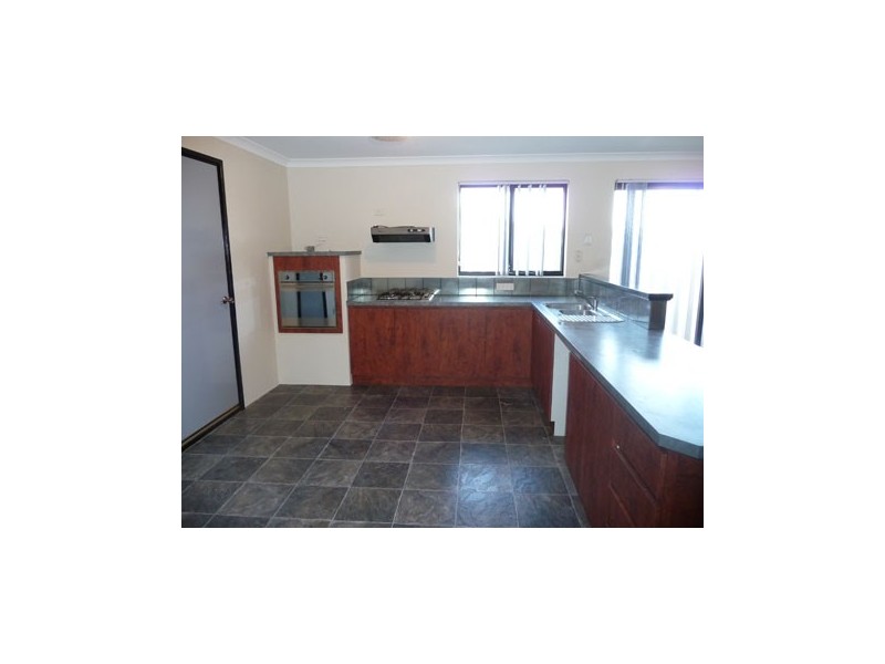 19 Sevilla Tce, Port Kennedy WA 6172