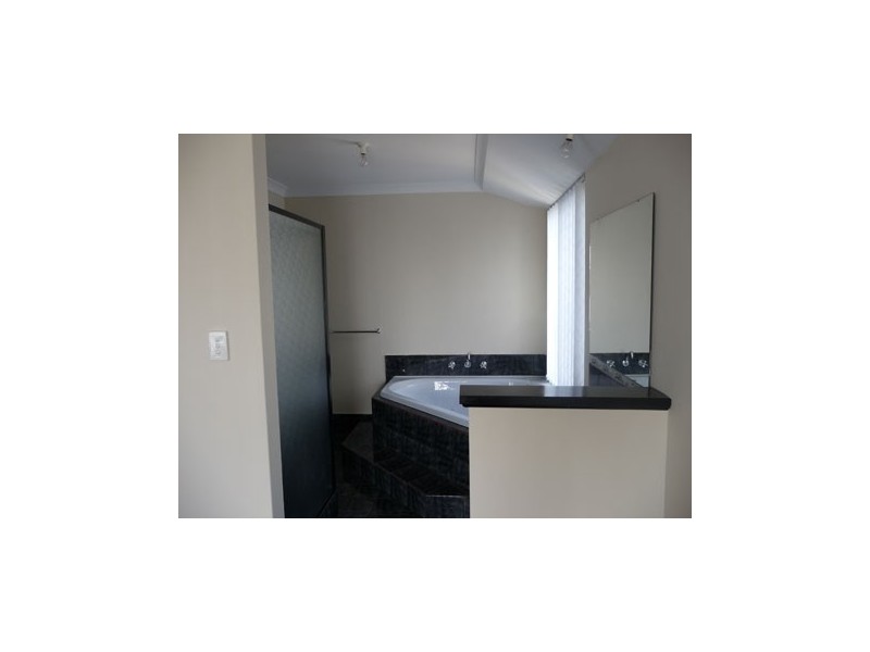 19 Sevilla Tce, Port Kennedy WA 6172