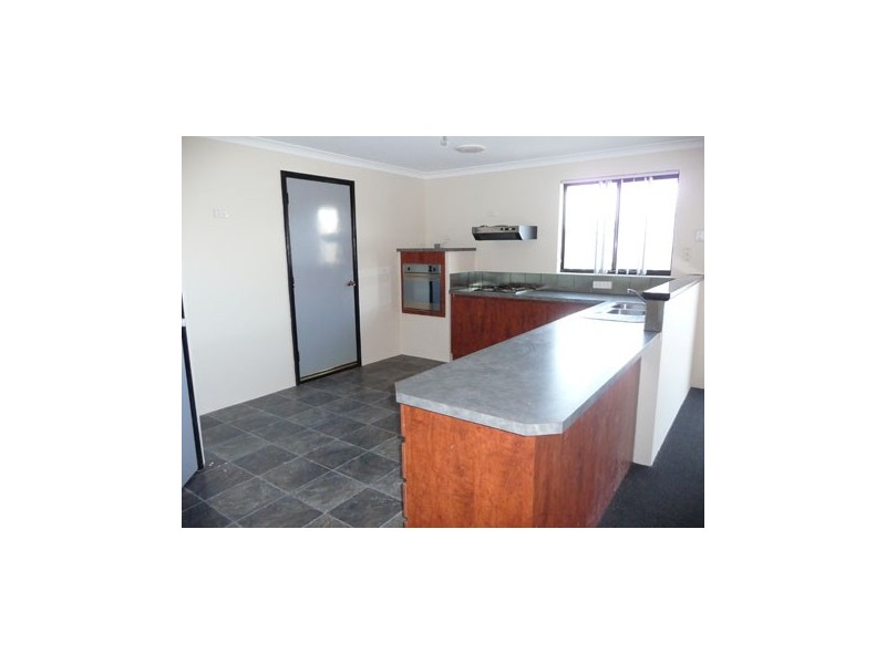 19 Sevilla Tce, Port Kennedy WA 6172
