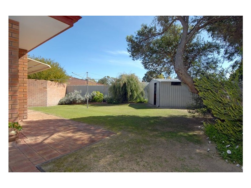 5 Nova Court, Cooloongup WA 6168