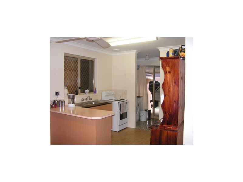 27 Bideford Street, Warnbro WA 6169