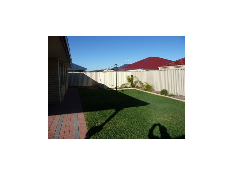 87 Forty Road, Secret Harbour WA 6173