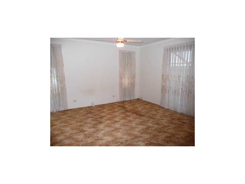 94 Georgetown Drive, Safety Bay WA 6169