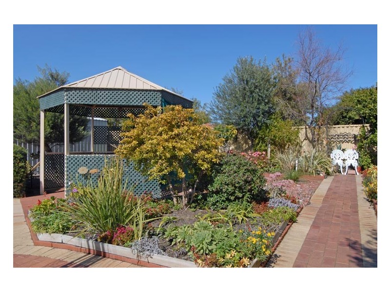 24 Campbell Way, Rockingham WA 6168