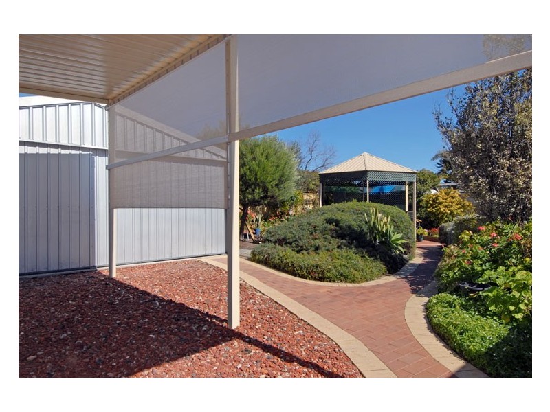24 Campbell Way, Rockingham WA 6168
