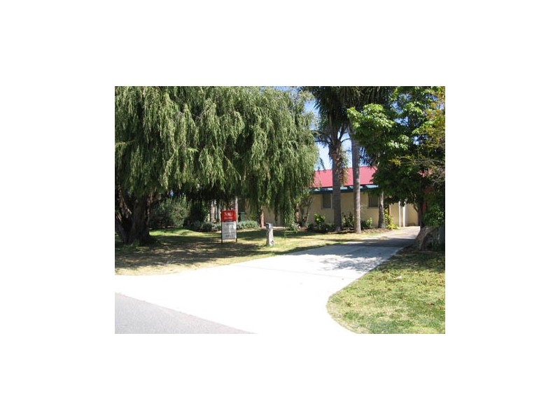 3 Brixham Way, Warnbro WA 6169