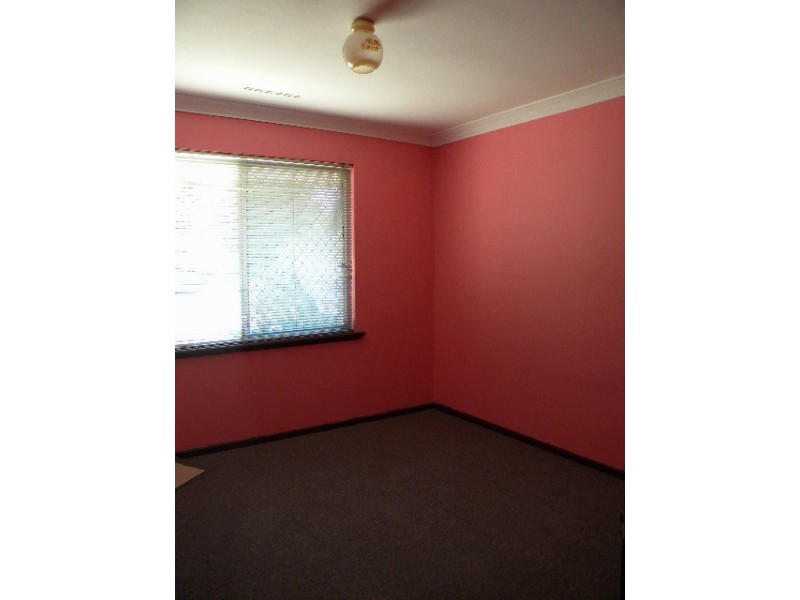 10 Legge Place, Beckenham WA 6107