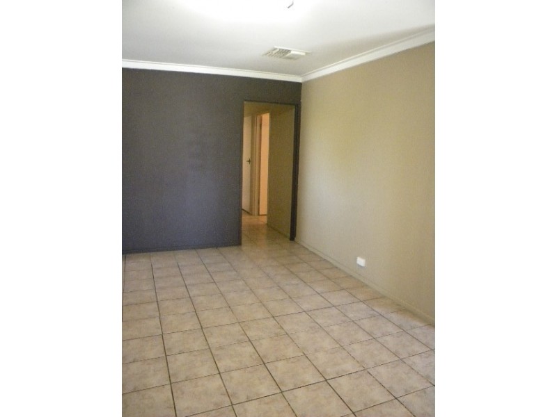 118 Partridge Way, Thornlie WA 6108