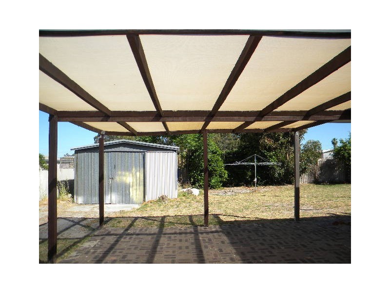 118 Partridge Way, Thornlie WA 6108