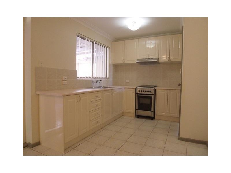 24 Alciston Way, Huntingdale WA 6110