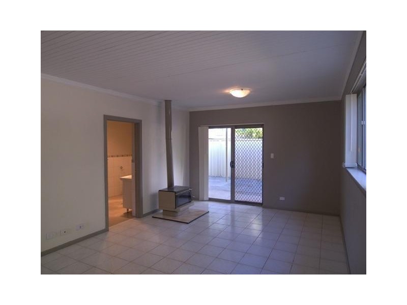 24 Alciston Way, Huntingdale WA 6110