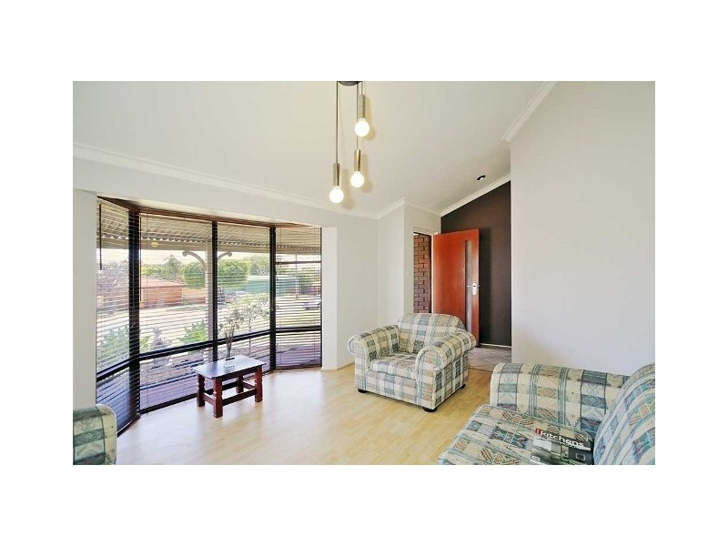 53 Oakover Way, Gosnells WA 6110