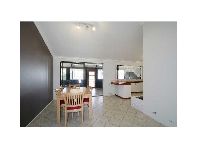 53 Oakover Way, Gosnells WA 6110