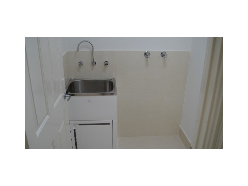 4 / 3071 Albany Highway, Armadale WA 6112