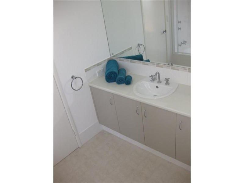 9 / 275  Fraser Road, Canning Vale WA 6155