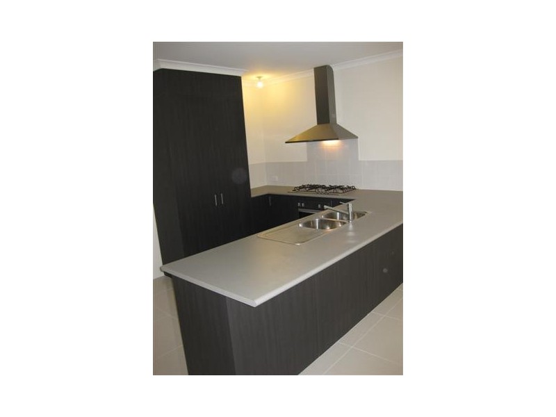 7 Roudnice Lane, Champion Lakes WA 6111