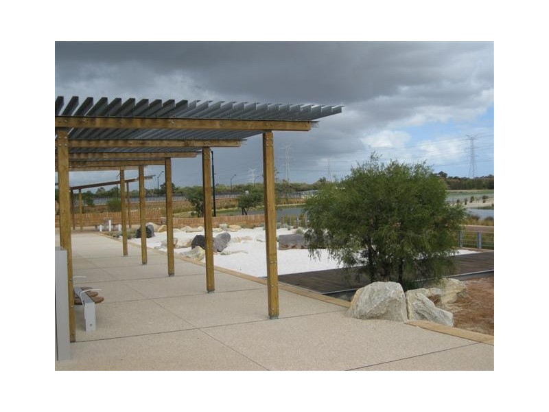 7 Roudnice Lane, Champion Lakes WA 6111