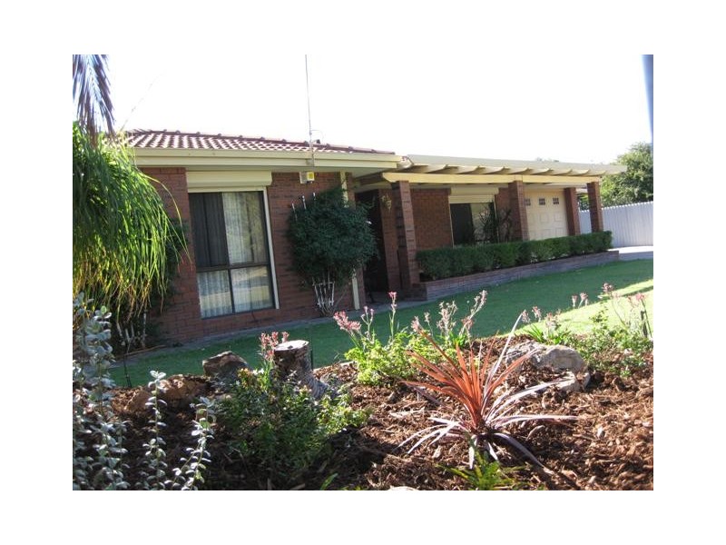 58 Kingsford Way, Huntingdale WA 6110