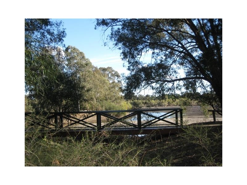 27 Ilma Street, Gosnells WA 6110