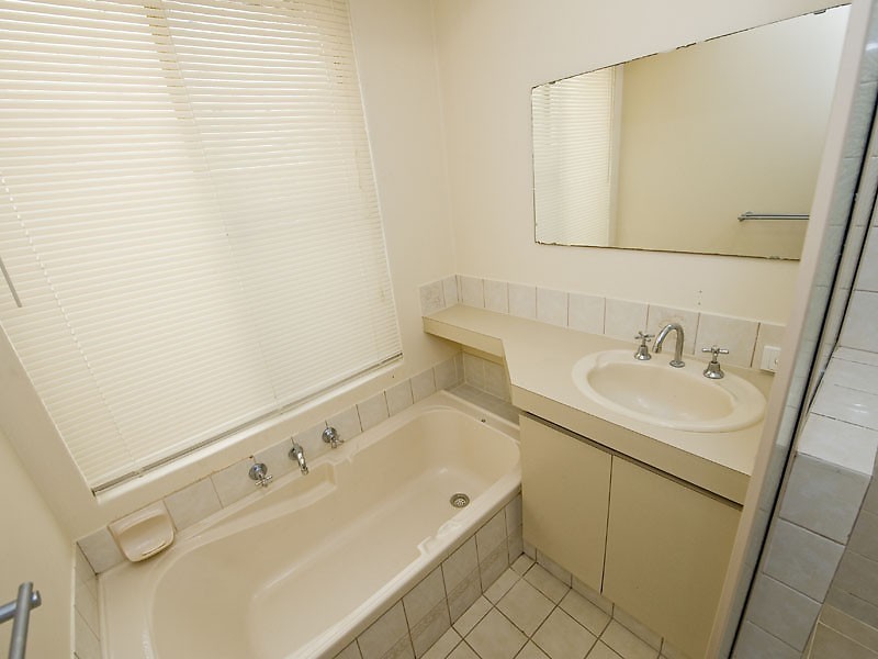 3 Snook Place, Seville Grove WA 6112