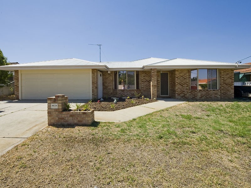 3 Snook Place, Seville Grove WA 6112