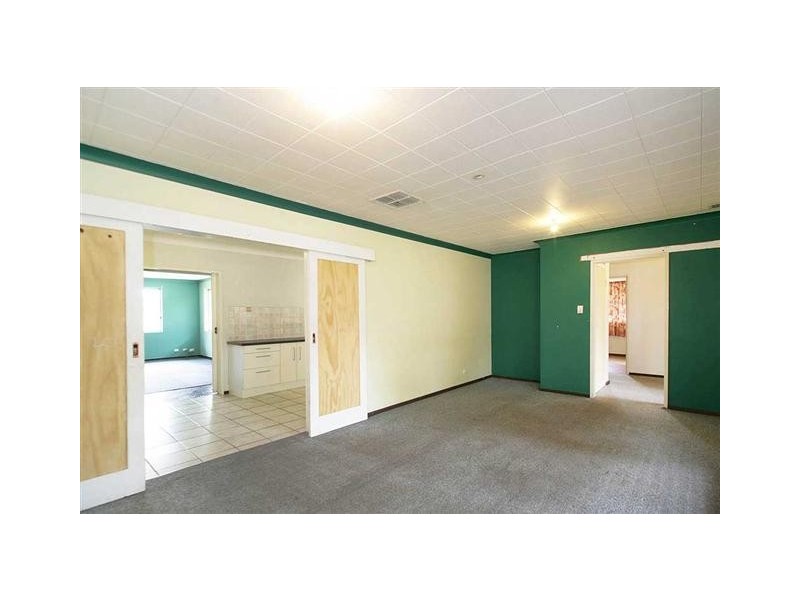 99 Harpenden, Huntingdale WA 6110