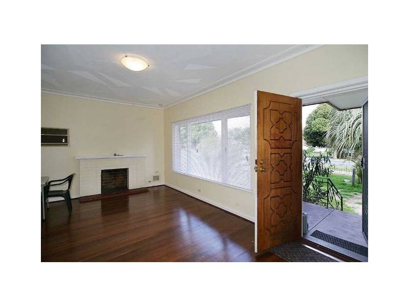 62 Kenwick Road, Kenwick WA 6107