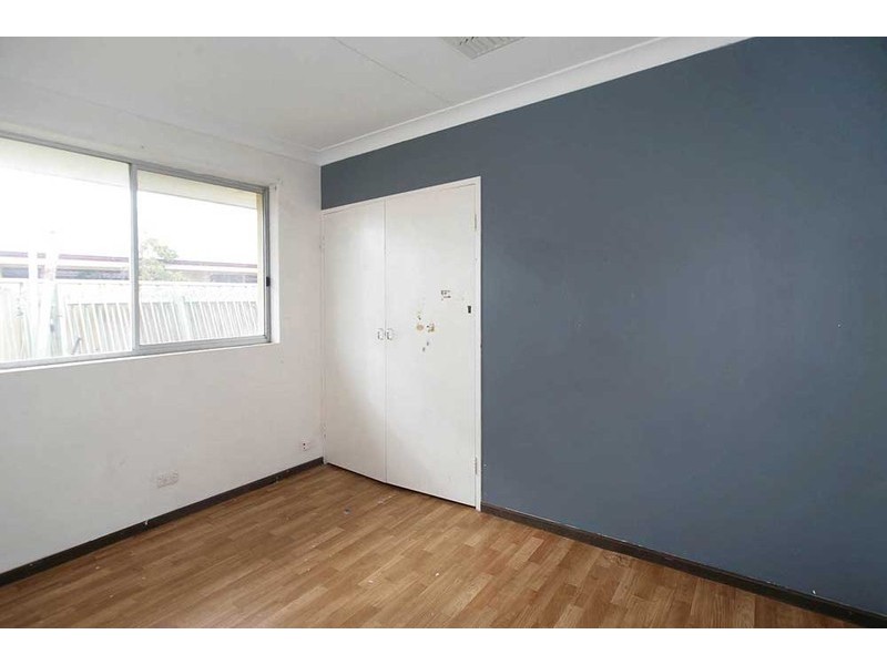 99 Harpenden Street, Huntingdale WA 6110