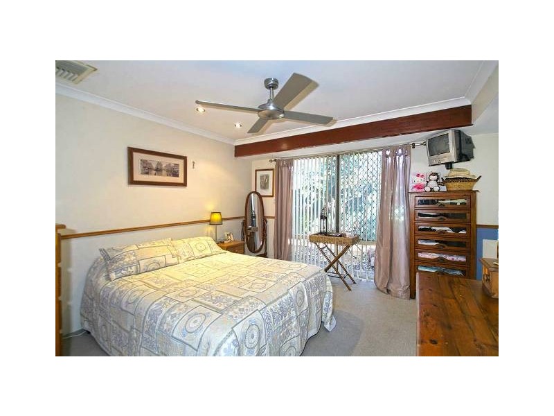 12 Pimelia Grove, Thornlie WA 6108