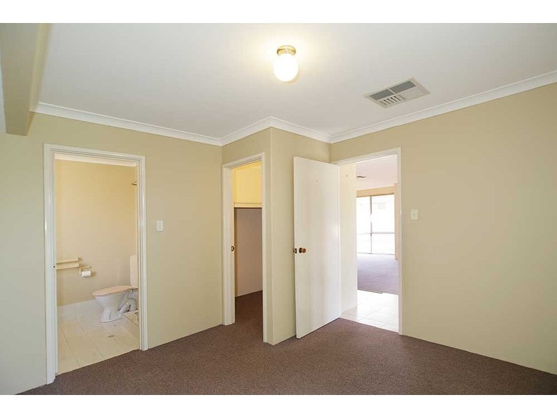 9 Blakemore Retreat, Huntingdale WA 6110