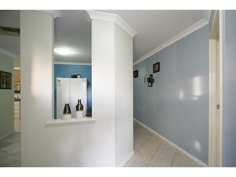 28 Brushbox Way, Huntingdale WA 6110