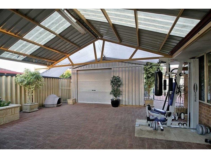 28 Brushbox Way, Huntingdale WA 6110