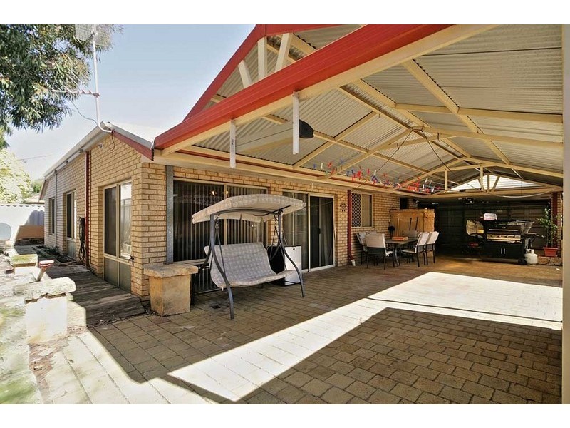 58 Nyandi Court, Thornlie WA 6108