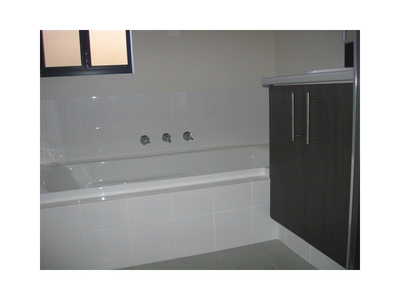 103 Price Parkway, Bertram WA 6167