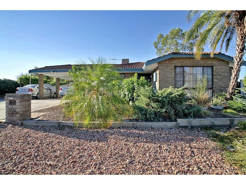 37 Discovery Drive, Thornlie WA 6108