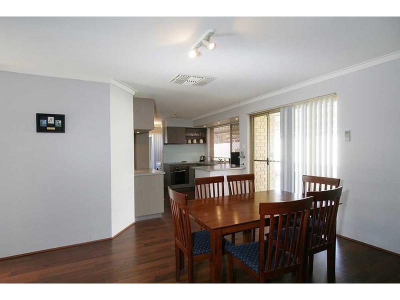 36 Mistletoe Drive, Huntingdale WA 6110