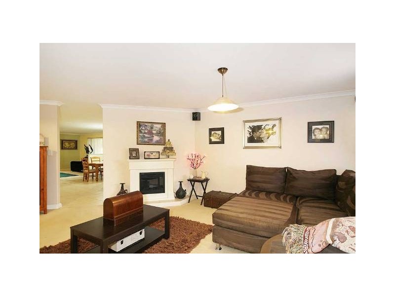 9 Darling Range Drive, Bedfordale WA 6112