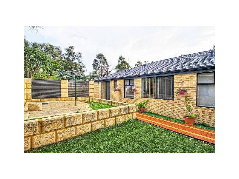 9 Darling Range Drive, Bedfordale WA 6112