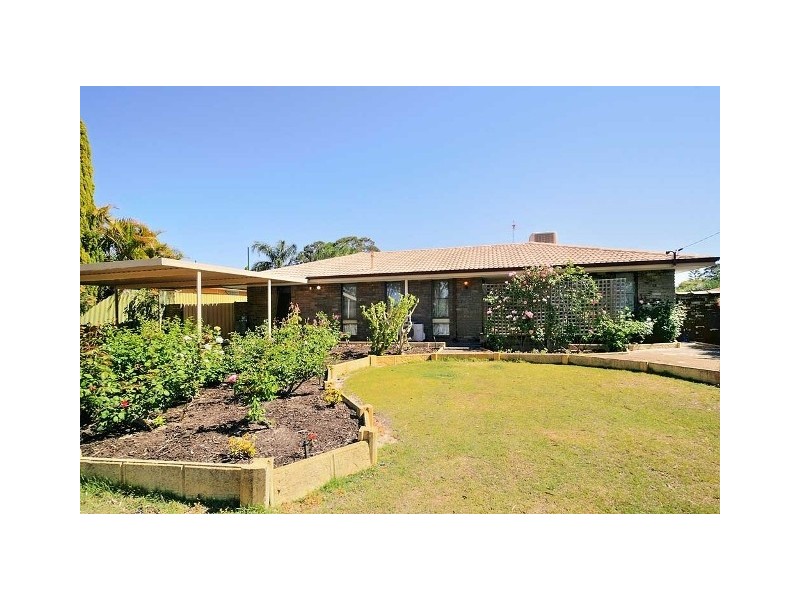6 Mercer Place, Thornlie WA 6108