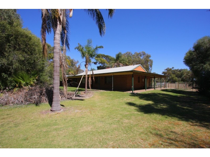 146 Victoria Road, Kenwick WA 6107