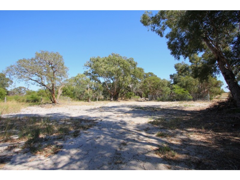 146 Victoria Road, Kenwick WA 6107