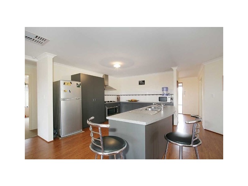 38 Gallinago Corner, Harrisdale WA 6112