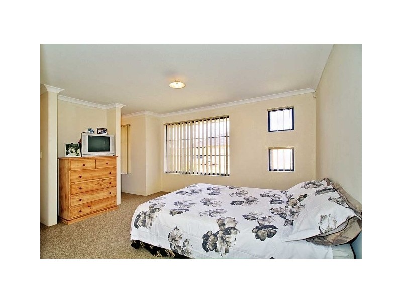 38 Gallinago Corner, Harrisdale WA 6112