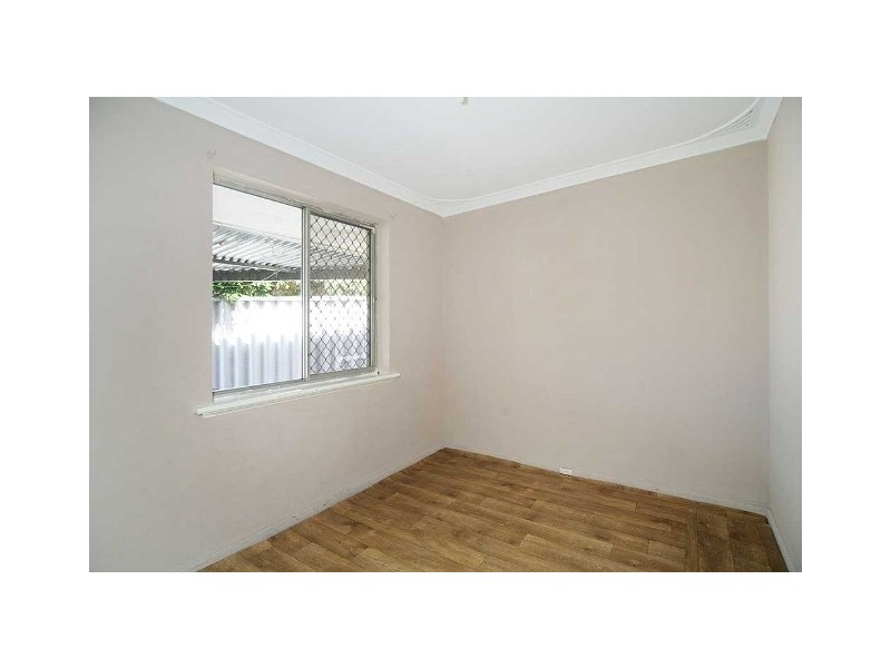 1/18 Verna Street, Gosnells WA 6110