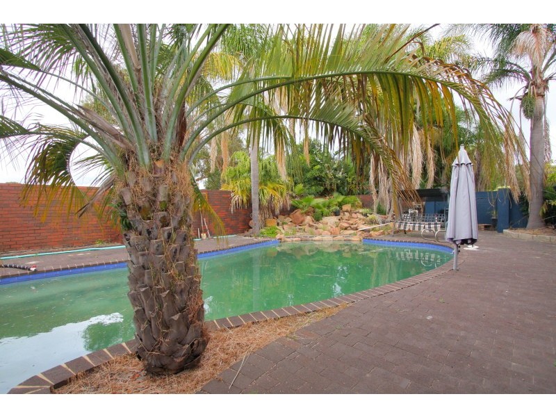 96 Victoria Road, Kenwick WA 6107