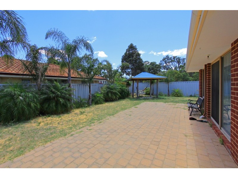 6 Fabia Court, Maddington WA 6109