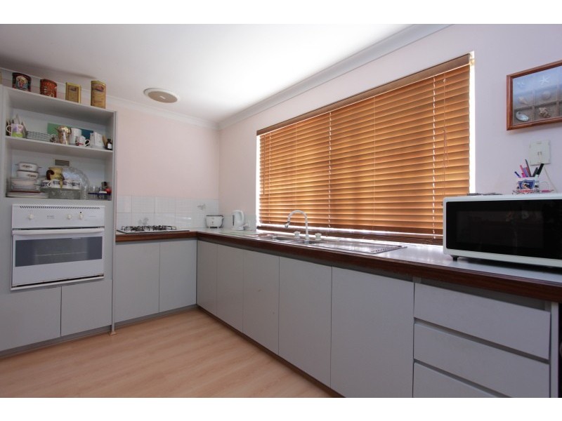 6 Fabia Court, Maddington WA 6109