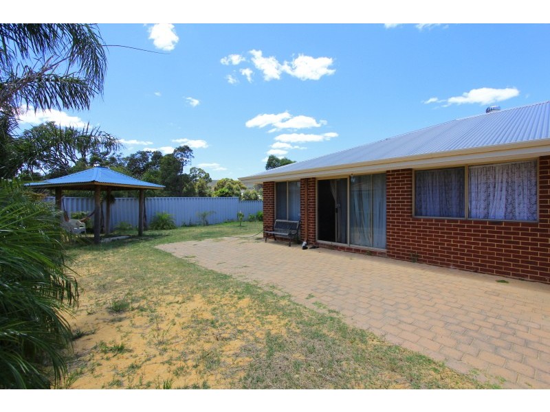 6 Fabia Court, Maddington WA 6109