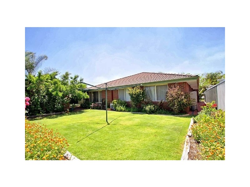 31 Tritonia Rise, Thornlie WA 6108