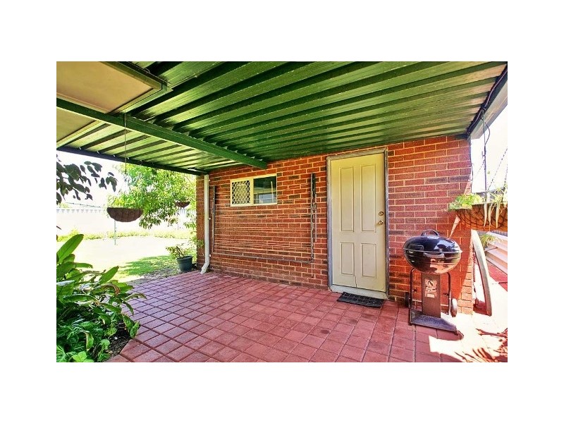 31 Tritonia Rise, Thornlie WA 6108